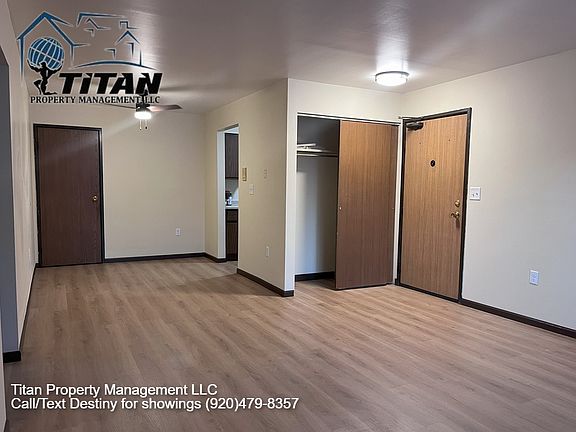 2nd image of 200 E Morning Glory Dr #101