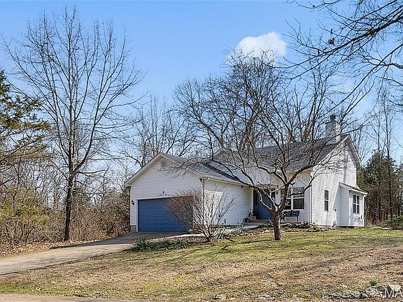 3rd image of 5212 Prairie Dr