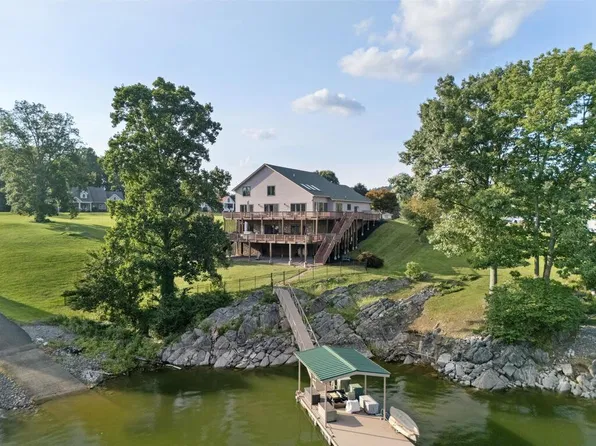 21580 Moonlight Bay Rd, Abingdon, VA 24211