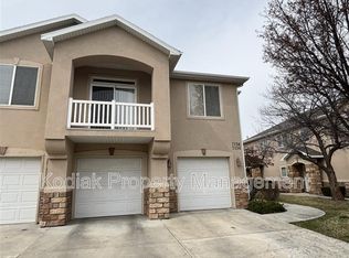 7136 S Brittany Town Dr, West Jordan, UT 84084