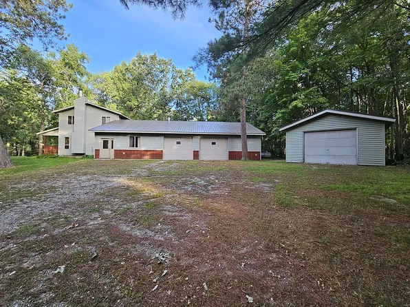 4902 Woodland Dr NW, Hackensack, MN 56452