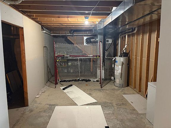2nd image of 644 Francis Dr