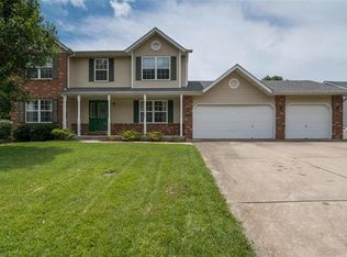 206 Aspen Point, Glen Carbon, IL 62034