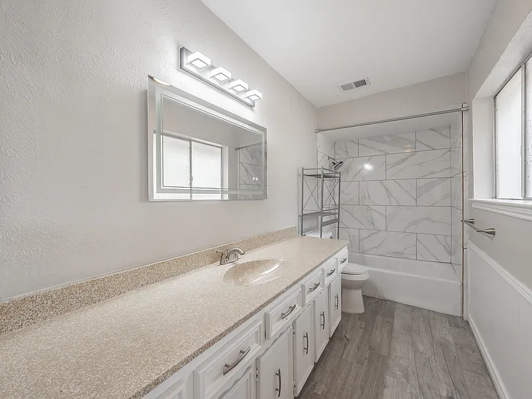 111 Ashe Bend Dr — Photo 18