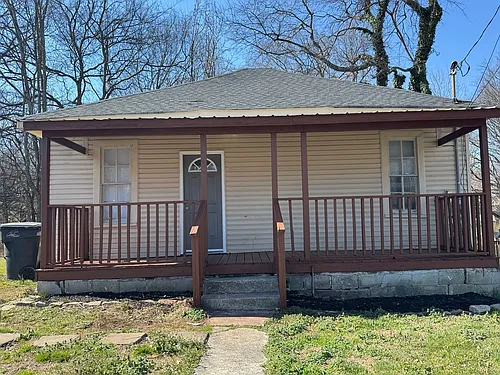 1510 Whatley St Photo 1