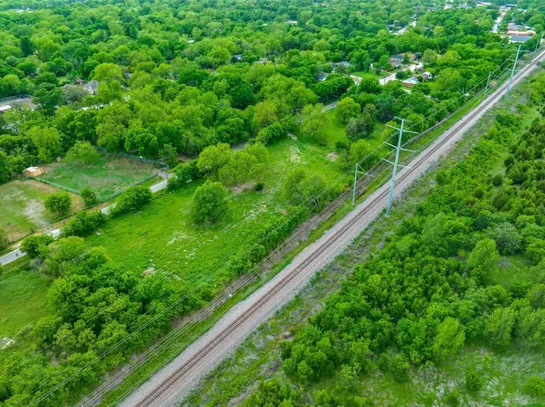 4604 Kolloch Dr, Dallas, TX 75216