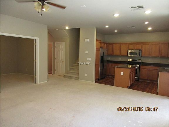 5th image of 10462 Sky Gate St #0