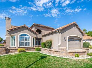 9098 Old Creek Dr, Elk Grove, CA 95758