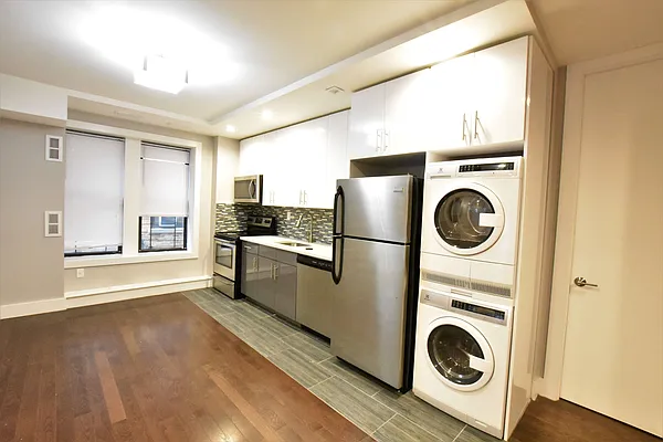 Rented by Clove Realty LLC | media 18