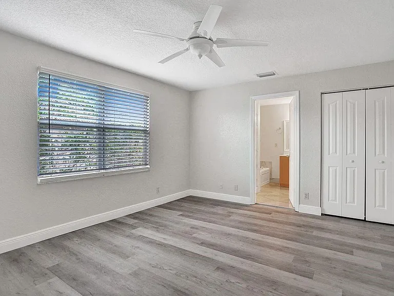 12645 NW 8th Ct — Photo 17