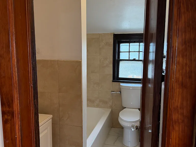 179 Trimble Ave #2 — Photo 8