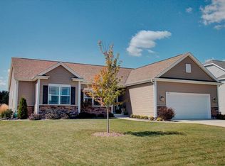 N8037 Timber Ridge Dr, Ixonia, WI 53036
