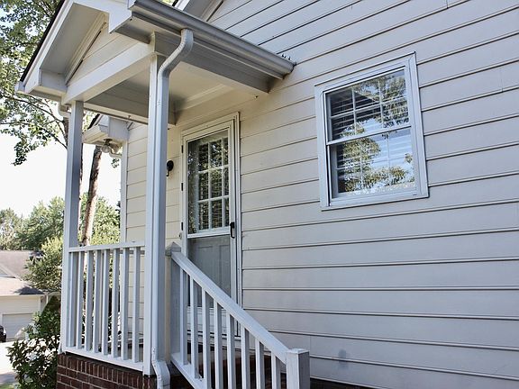 Side Entrance to Kitchen