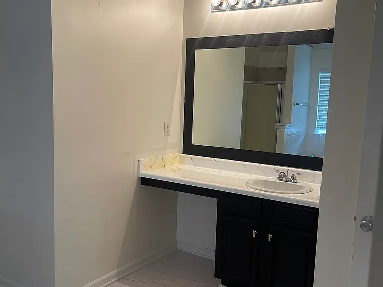 11053 Aliyah Dr — Photo 23