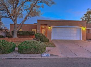7532 Deerfield Rd NE, Albuquerque, NM 87120