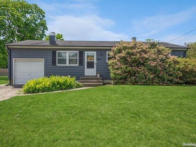 8 Fountain Avenue, Selden, NY, 11784