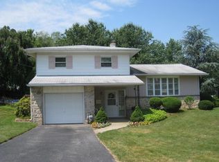 495 Yale Dr, King Of Prussia, PA 19406