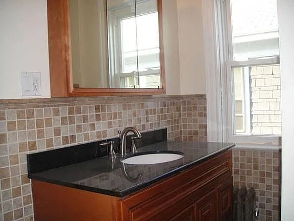183 Oakland Avenue — Photo 4