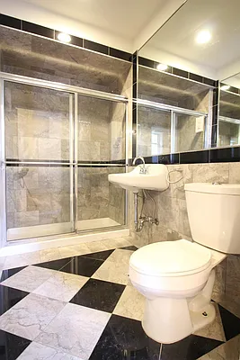 Rented by Pearl Realty Management LLC | media 26