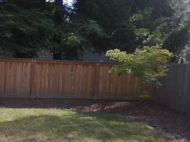 1952 NE Darby St — Photo 18