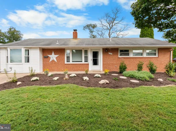 5305 Oldcastle Ln, Springfield, VA 22151