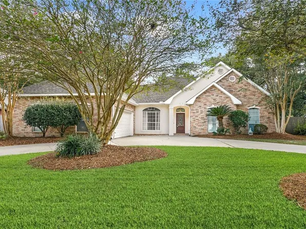 1832 Logan Ln, Mandeville, LA 70448