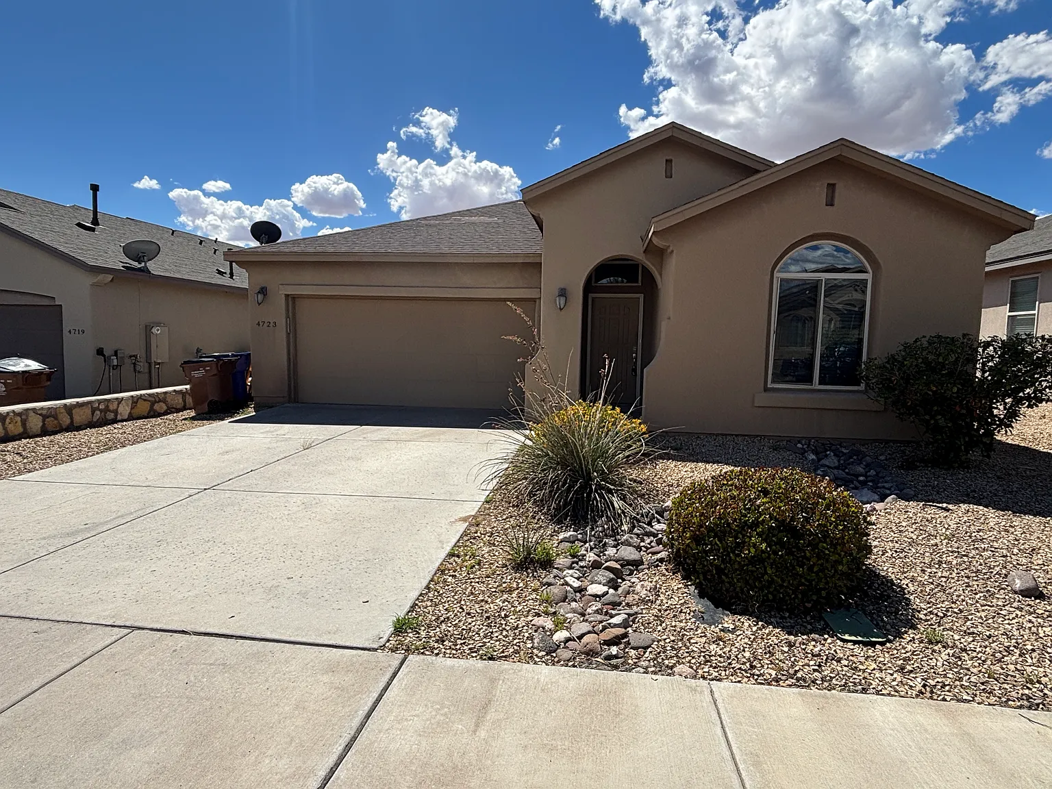 4 bed, 1848 sqft, $1,945 — Photo 2