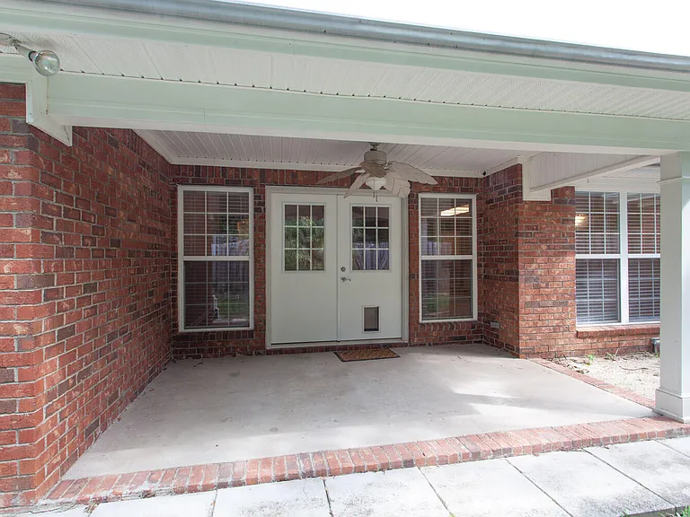 318 Vanderbilt Dr — Photo 29