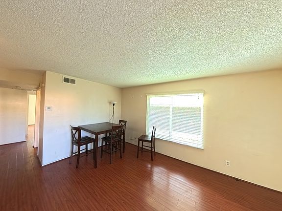 3rd image of 5518 Dobbs St APT 9