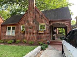 823 E Lake Dr, Decatur, GA 30030