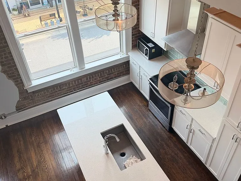 127 W Main St — Photo 17