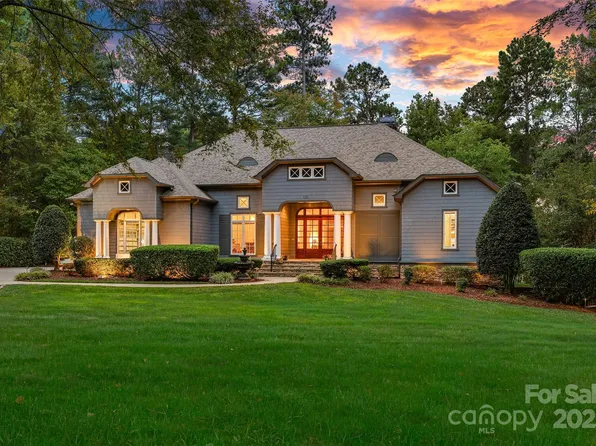 121 Marstons Mill Dr, Mooresville, NC 28117