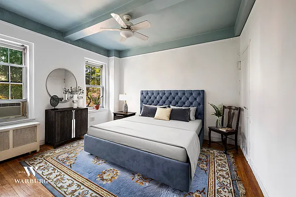 Sold by Warburg | media 12