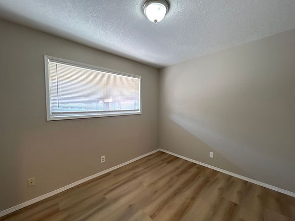 5th image of 486 Buckeye St APT 6