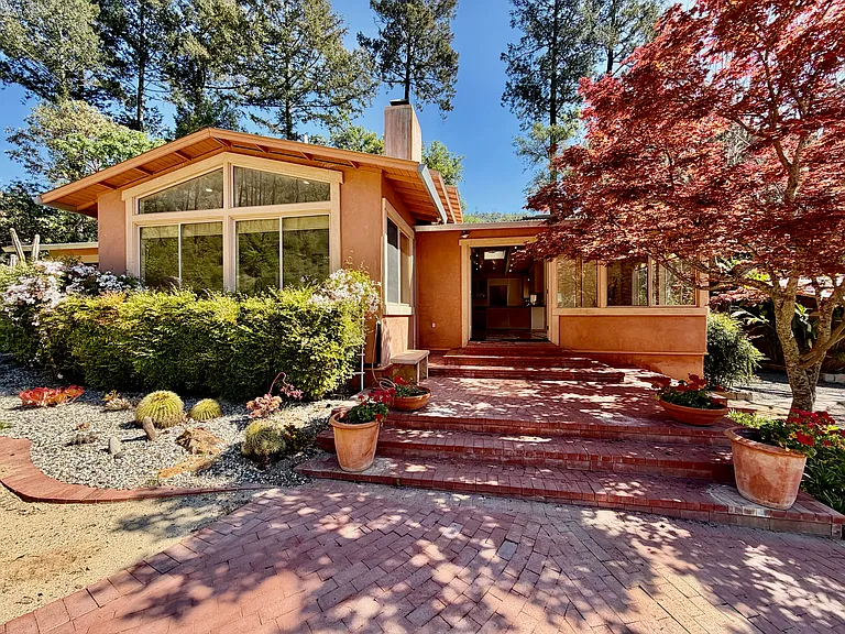 321 Dutch Henry Canyon Rd — Photo 2