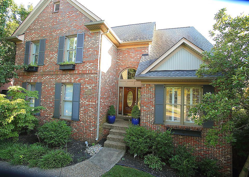 1st image of 1704 Kensington Place Ln