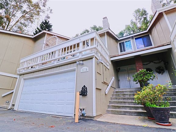 2nd image of 2818 Sierra Canyon Way