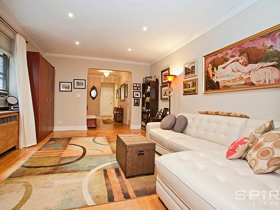 2nd image of 349 E 49th St APT 3-J