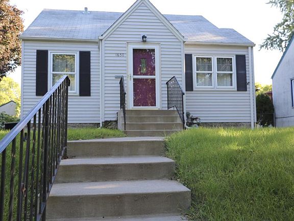 2nd image of 1630 Margaret St