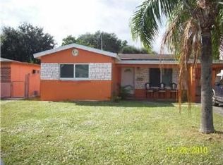 186 SW 68th Ave, Hollywood, FL 33023