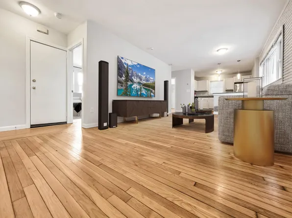 116 Gladstone St #2, Boston, MA 02128