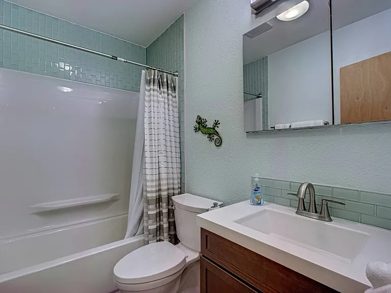 5930 Olive Ave — Photo 14