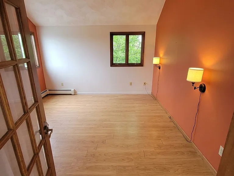45 Breezy Hill Ter — Photo 10