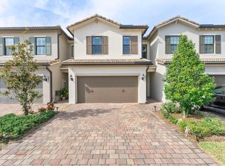 8223 Cinch Way, Lake Worth, FL 33467