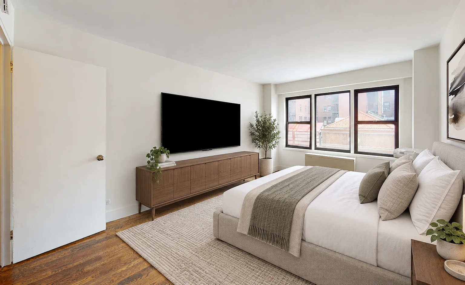 220 East 63rd Street — Photo 2