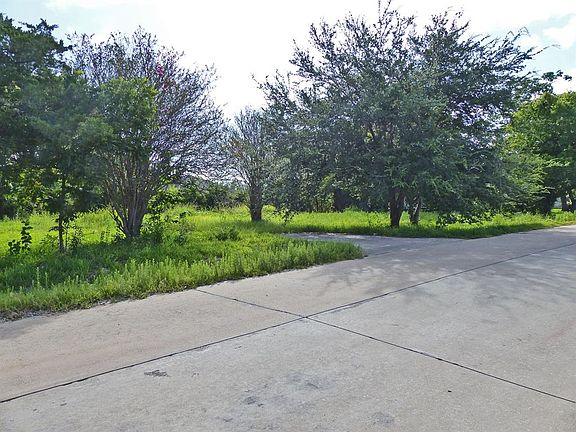 3rd image of 3101 Avenue G