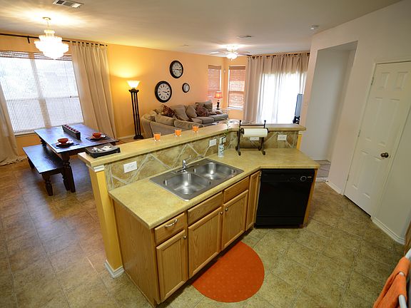 4th image of 407 Greener Dr