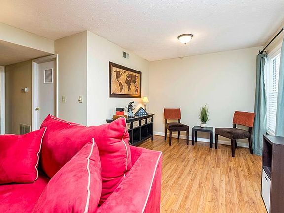 4th image of 603 Glenleaf Dr