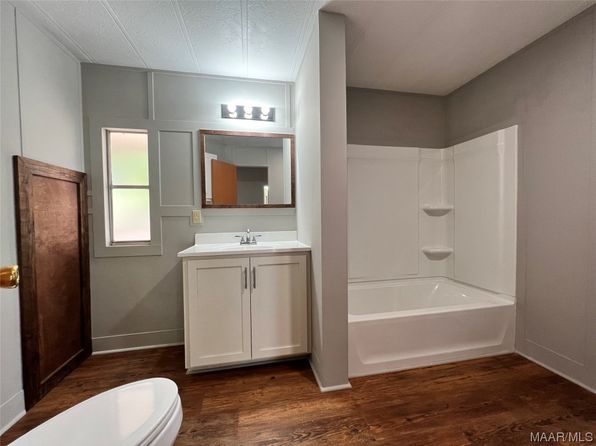 3695 Georgia Rd, Wetumpka, AL 36092