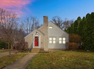 1008 W Washington St, Champaign, IL 61821